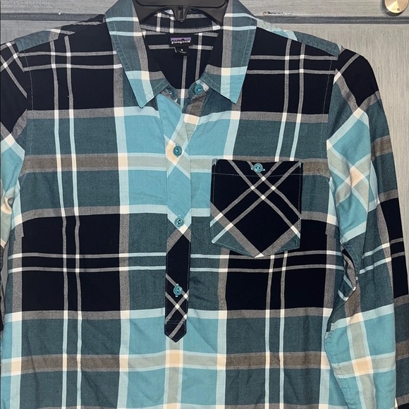 Women’s Patagonia Plaid Button Down Shirt Sz Small - Picture 4 of 7